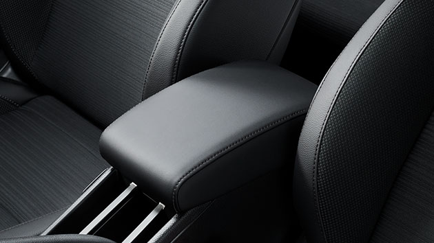 プライムスムース アームレスト付センターコンソールボックス（ブラックステッチ）