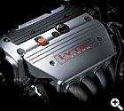 2.4���b�g�� DOHC i-VTEC �G���W��