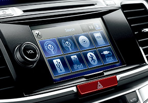 �^�b�`���邾���ŊȒP�ɑ���ł���I�[�f�B�I���