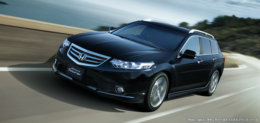 Photo�FType-S�@�{�f�B�J���[�̓N���X�^���u���b�N�E�p�[��