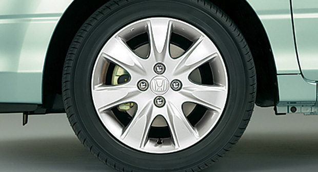 15�C���`�A���~�z�C�[��