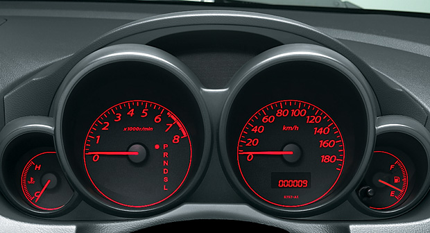 �Ɨ�4�Ⴡ�[�^�[