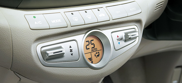 �t���I�[�g�E�G�A�R���f�B�V���i�[