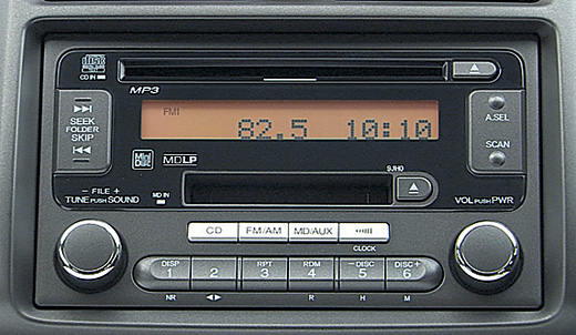 AM/FM�`���[�i�[�tMD/CD�v���[���[�i�I�[�f�B�I�����[�g�R���g���[���X�C�b�`�t�j