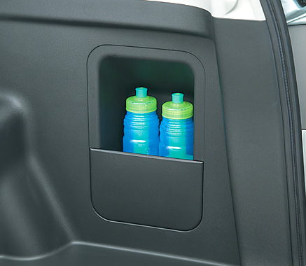 ���Q�b�W�X�y�[�X�T�C�h�|�P�b�g�i��/�E�j