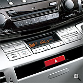 �I�[�g�G�A�R���f�B�V���i�[