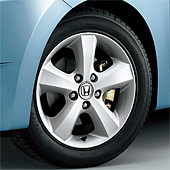 16�C���`�A���~�z�C�[���{205/55R16 89V�^�C��