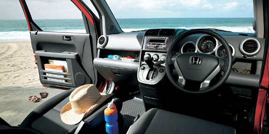 �C���e���A �C���[�W