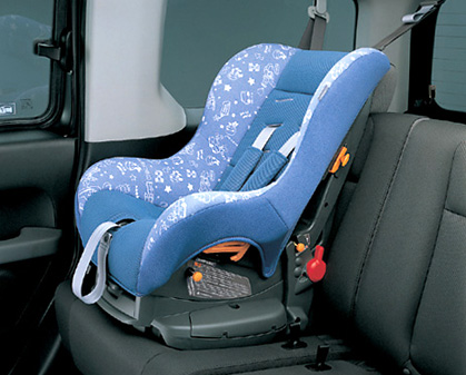 ISO FIX�Ή��`���C���h�V�[�g�Œ��p�o�[�i���A���E�ȁj