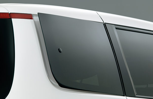 ���A�N�H�[�^�[�E�C���h�E