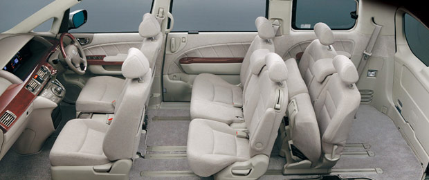 3��ڃV�[�g���`�b�v�A�b�v���X���C�h���āA5����ԁ{���Q�b�W�X�y�[�X