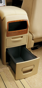 ���ʂŋ@�\�I�Ȏ��[�X�y�[�X