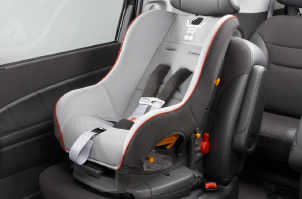 ����̍ہA�`���C���h�V�[�g�̑O���ړ�����������}���B