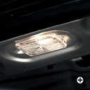 �g�����N���[���Ɩ�