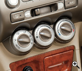 �I�[�g�G�A�R���f�B�V���i�[