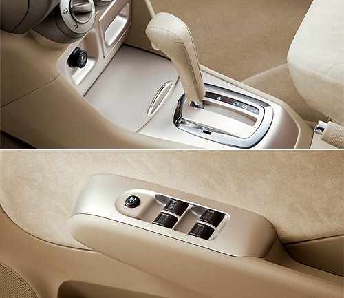 �V���o�[���^���b�N�p�l���i�Z���^�[�R���\�[���A�p���[�E�C���h�E�X�C�b�`�p�l���j