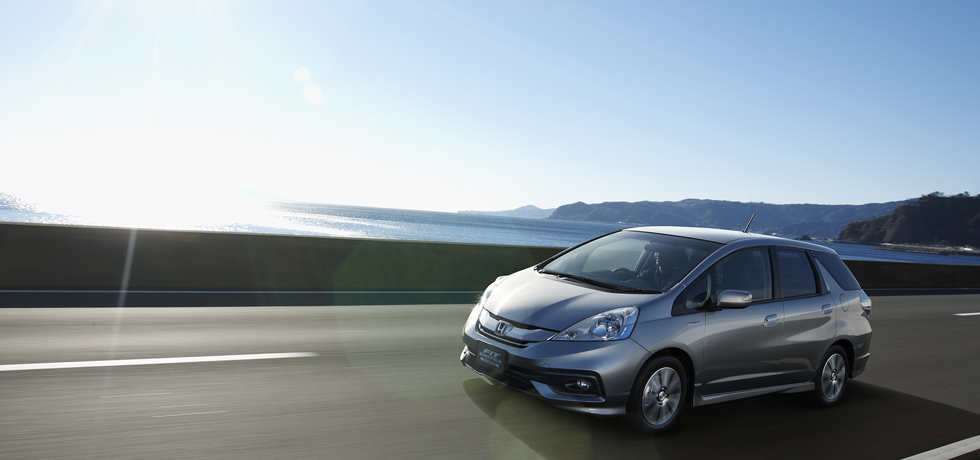 �R��\�ɉ����A�͋������ǋ������n�C�u���b�h���f��