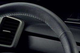 �{�v���X�e�A�����O�z�C�[��