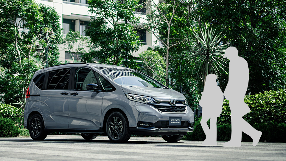 HYBRID CROSSTAR / CROSSTAR 特別仕様車 BLACK STYLE