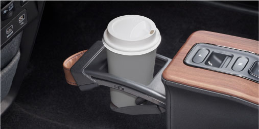 収納式ドリンクホルダー