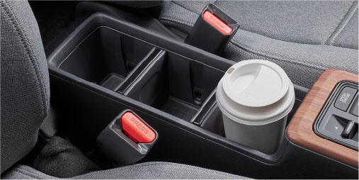 センターコンソールボックス（ドリンクホルダー機能付）