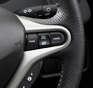 �N���[�Y�R���g���[��