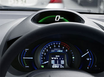 �A�C�h�����O�X�g�b�v�V�X�e��