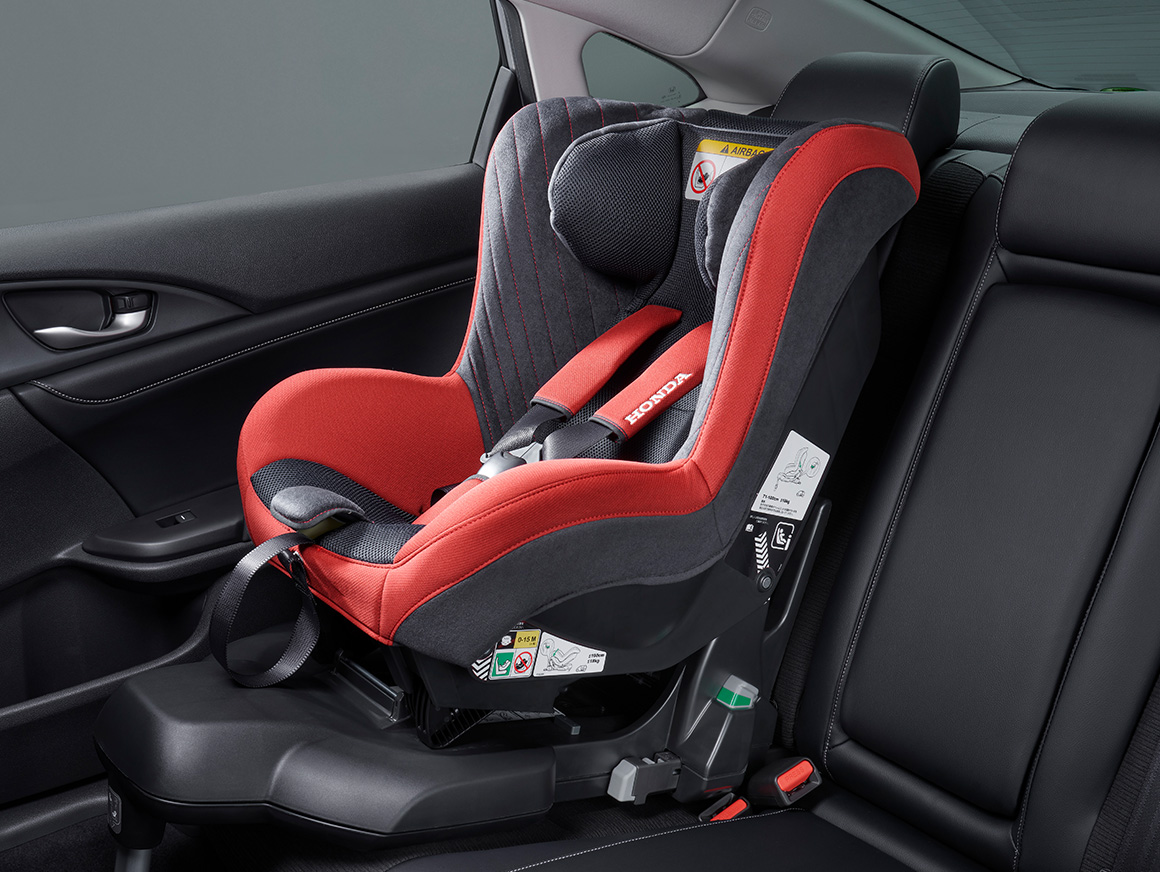 ISOFIX/i-Sizeチャイルドシートロアーアンカレッジ+トップテザーアンカレッジ