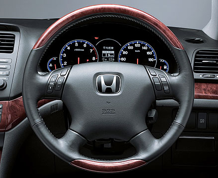 �{�v���ؖڒ��R���r�X�e�A�����O�z�C�[��