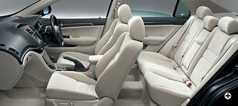 �C���e���A