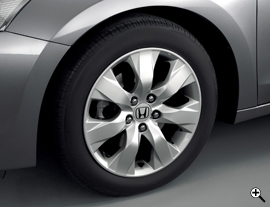 17�C���`�A���~�z�C�[���{225/50R17 94V�^�C��