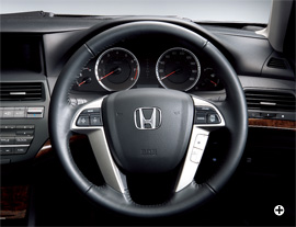 �{�v���X�e�A�����O�z�C�[��