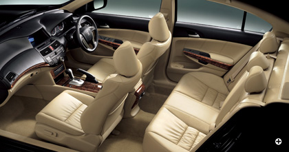 ���i�ʃC���e���A06