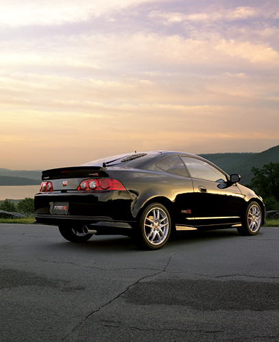 TYPE R�@�{�f�B�J���[�̓i�C�g�z�[�N�u���b�N�E�p�[��