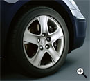 17�C���`�A���~�z�C�[���{235/50R17 96V�^�C��