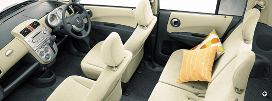 F�^�C�v�iFF�j�̃C���e���A