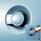 �}���`�A���O���E�A�E�^�[�h�A�n���h��