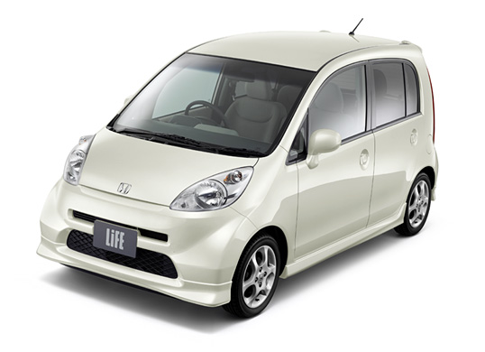 D�^�C�v�iFF�j �{�f�B�J���[�̓v���~�A���z���C�g�E�p�[��