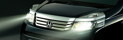 ���邭���C�h�z���ŊX�������S�̃w�b�h���C�g�B����ɁA�L�������܂ŏƂ炷�f�B�X�`���[�W�^�C�v��DIVA�ɕW���������Ă��܂��B