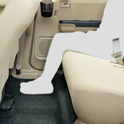 ������Ђ��܂��X�y�[�X�ɂ�Ƃ���������āA���K�Ȍ�ȋ�Ԃ��������Ă��܂��B