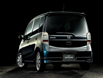 Photo : DIVA�iFF�j�{�f�B�J���[�̓v���~�A���~�X�e�B�b�N�i�C�g�E�p�[�� ���[�J�[�I�v�V�����i�i�r�����p�X�y�V�����p�b�P�[�W�j�A�f�B�[���[�I�v�V�����i�M���U�Y �i�r�Q�[�V�����j������