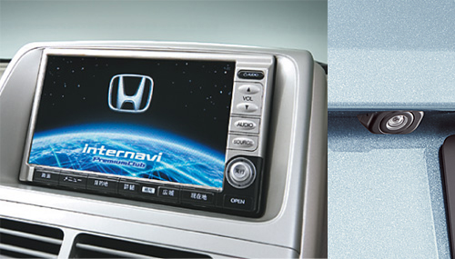 Honda HDD�C���^�[�i�r�V�X�e�������A�J�����t��