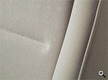 �C���e���A�J���[�F�`�^��