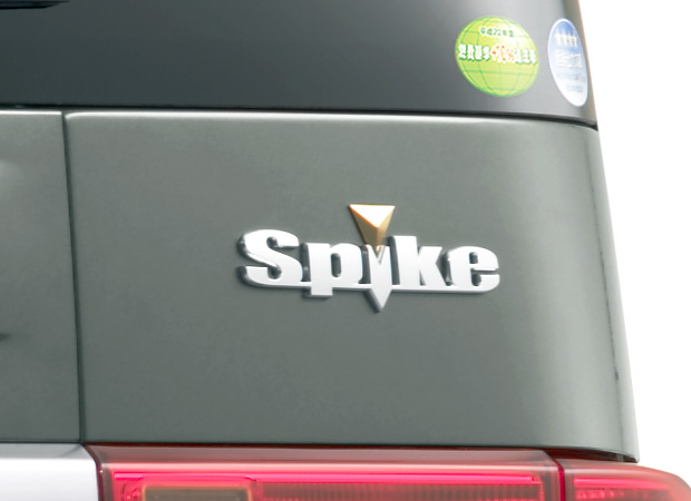 AU�^�C�v�iFF�j �{�f�B�J���[�̓M�����N�V�[�O���[�E���^���b�N