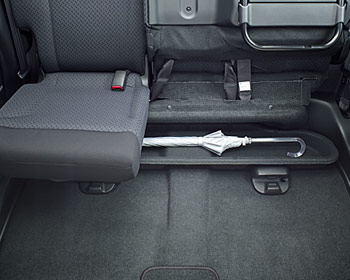 ��ȃA���_�[�g���C