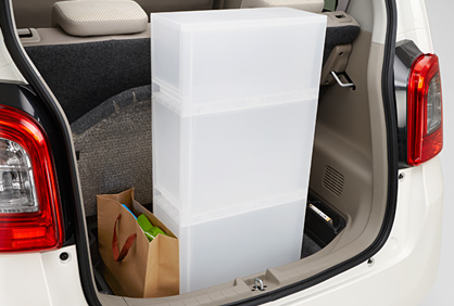 4�l��Ԏ��ł��A�׎��X�y�[�X�͂�������m�ہB