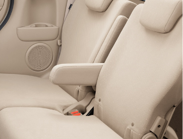 ���E�Ɨ������A�Z���^�[�A�[�����X�g