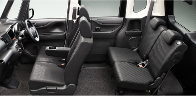 �C���e���A