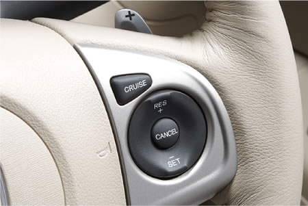 �N���[�Y�R���g���[��