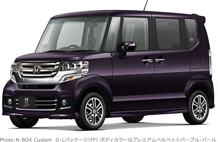 Photo: N-BOX Custom G�EL�p�b�P�[�W�iFF�j �{�f�B�J���[�̓v���~�A���x���x�b�g�p�[�v���E�p�[��